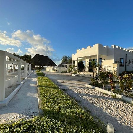 פאג'ה Jambo Beach Hotel מראה חיצוני תמונה