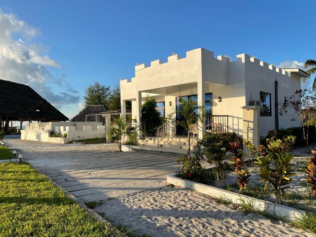 פאג'ה Jambo Beach Hotel מראה חיצוני תמונה