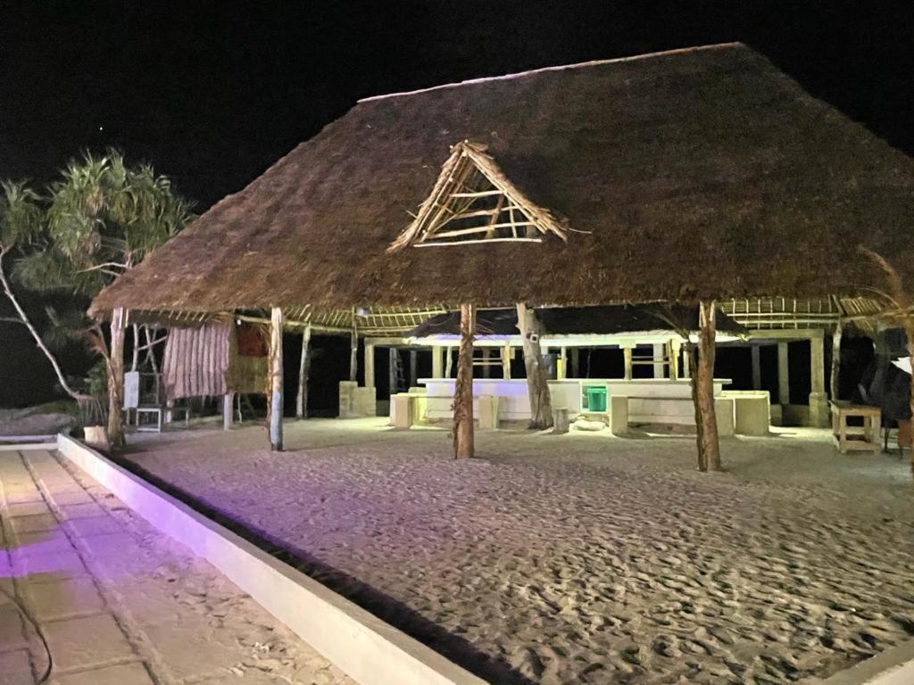 פאג'ה Jambo Beach Hotel מראה חיצוני תמונה