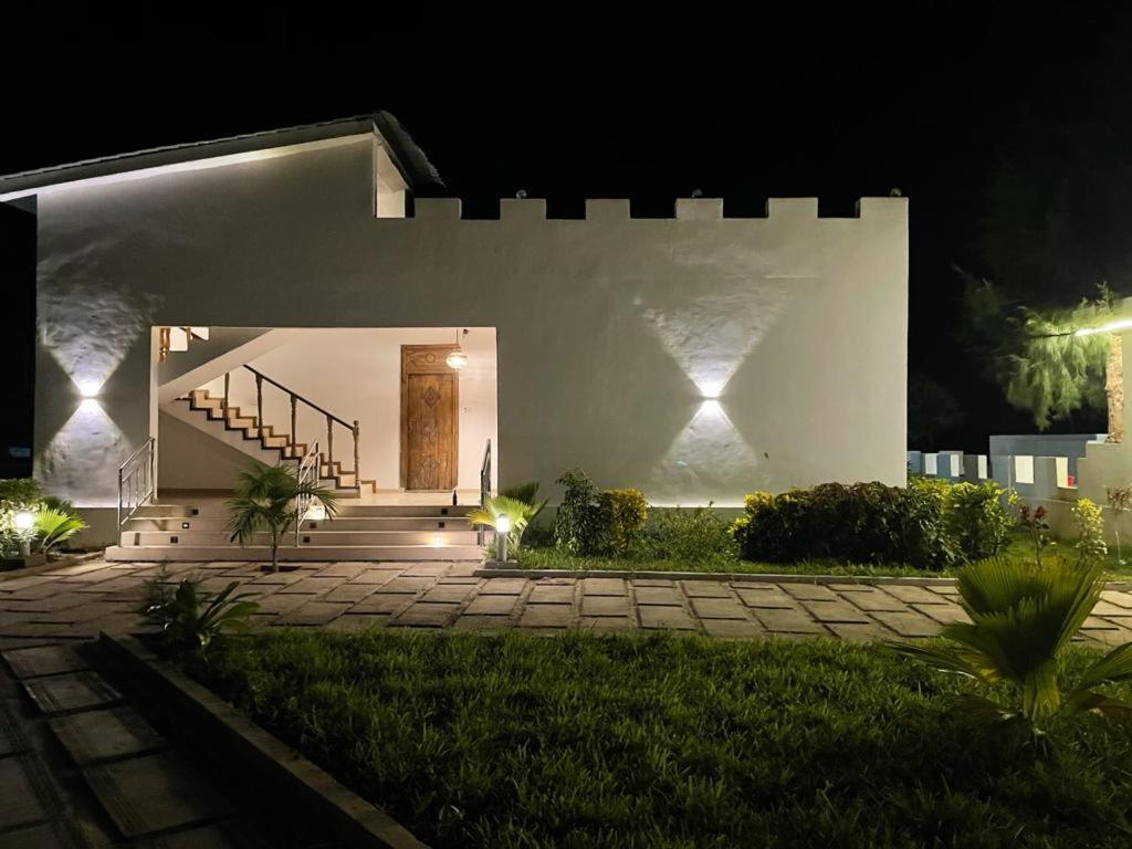 פאג'ה Jambo Beach Hotel מראה חיצוני תמונה